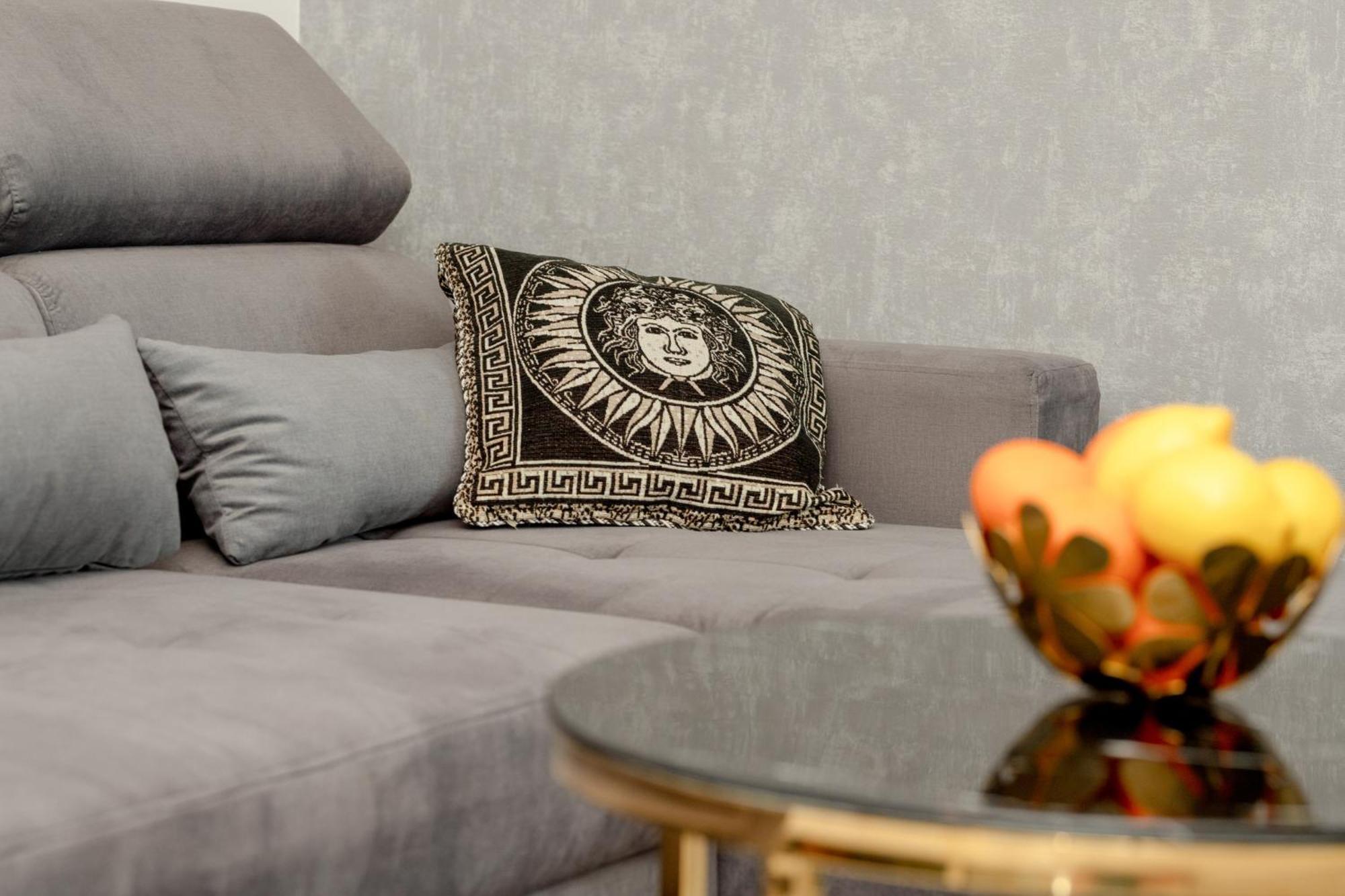 Apartport Wyjatkowe Apartamenty Z Widokiem Na Port W Gdyni By Noclegi Renters غدينيا المظهر الخارجي الصورة